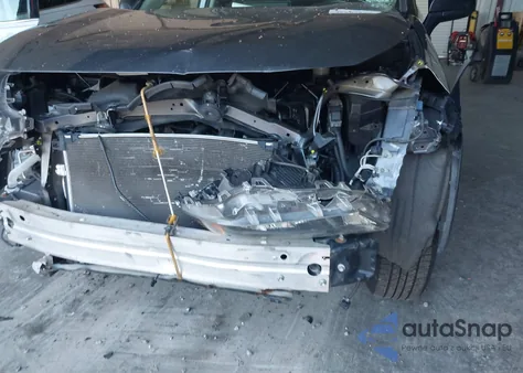 2019 Toyota Rav4 Le z USA, uszkodzony, nr VIN JTMF1RFV8KD512177